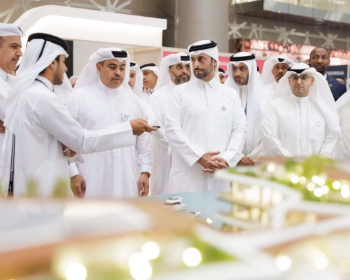 افتتح سعادة السيد عبدالله بن حمد بن عبدالله العطية، وزير البلدية، النسخة الثانية من منتدى قطر العقاري، السعادة