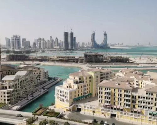 خبراء عقاريون لــ