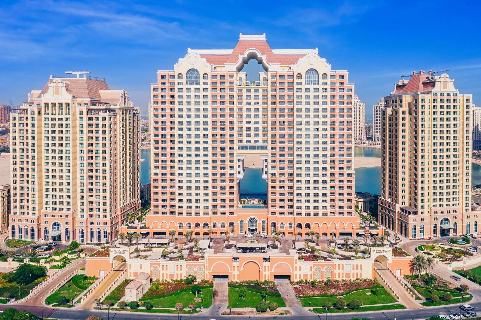 فن الأبتكار: كيف استطاعت المهندسة زها حديد تحويل المدن والتجارب