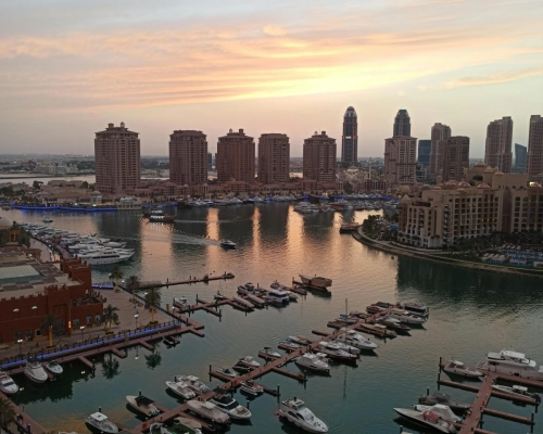 العقارات العائمة — استثمار الإمكانات غير المستغلة للواجهة البحرية في قطر